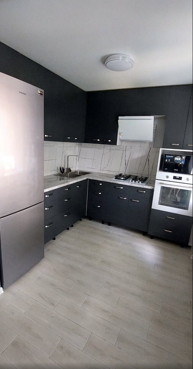 Оренда 2-кімнатної квартири 46 м², Бурмистенка вул., 8/9