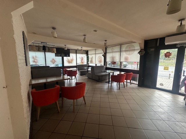 Продажа торгового помещения 119 м², Победы просп., 7