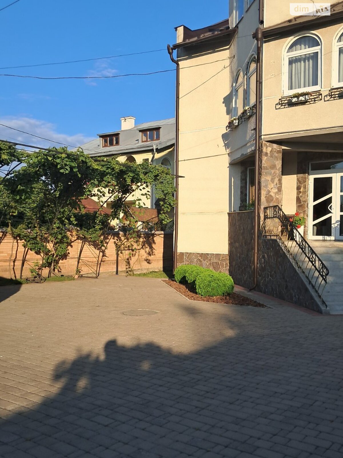Продажа дома 365 м², Василия Стефаника наб., 19