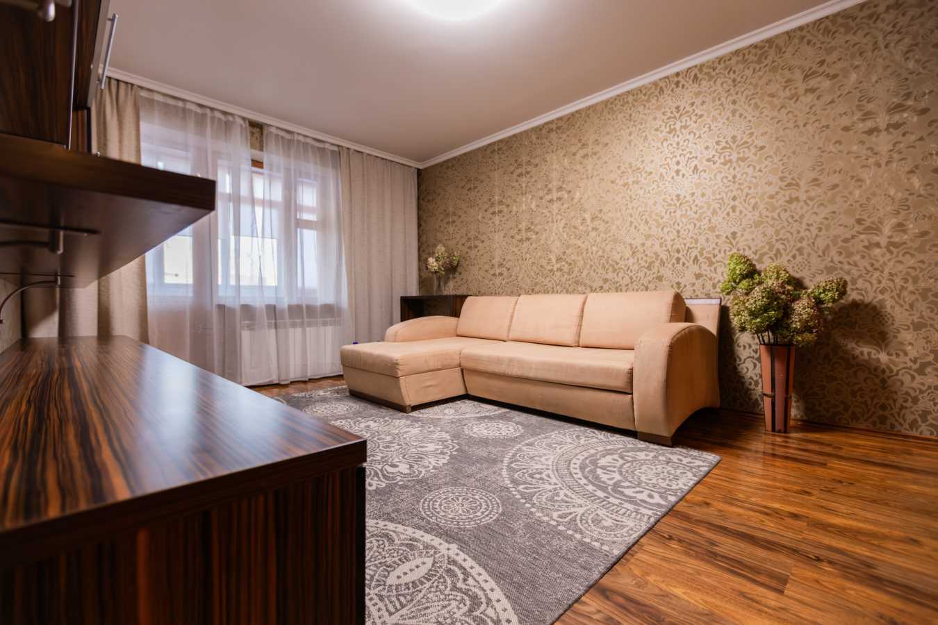 Продажа 2-комнатной квартиры 52.8 м², Хорольская ул., 8/4