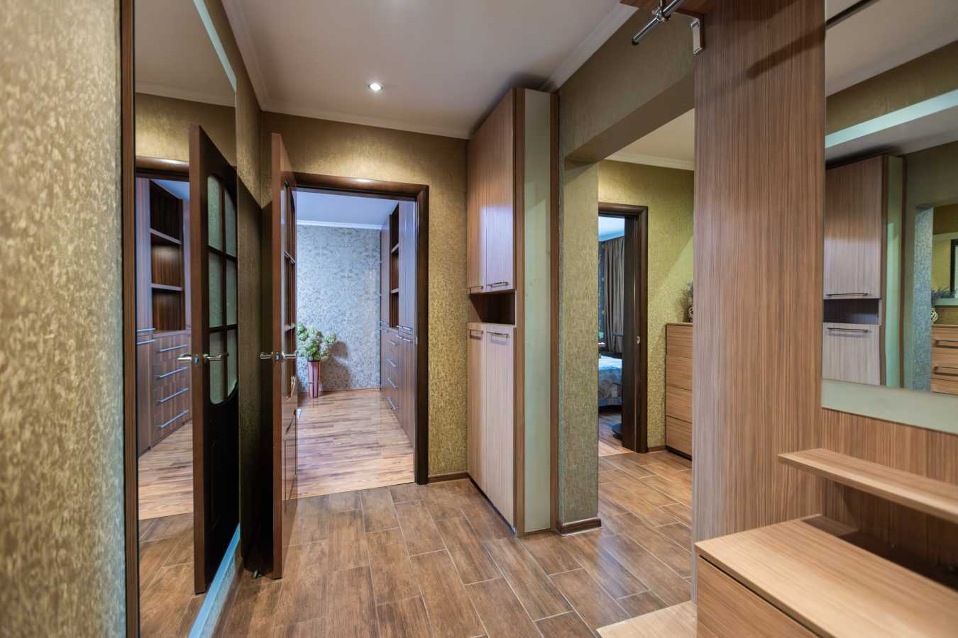 Продажа 2-комнатной квартиры 52.8 м², Хорольская ул., 8/4