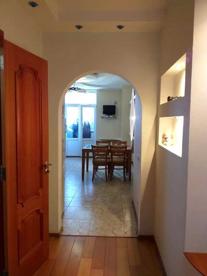 Продажа 3-комнатной квартиры 125 м², Раисы Окипной ул., 4