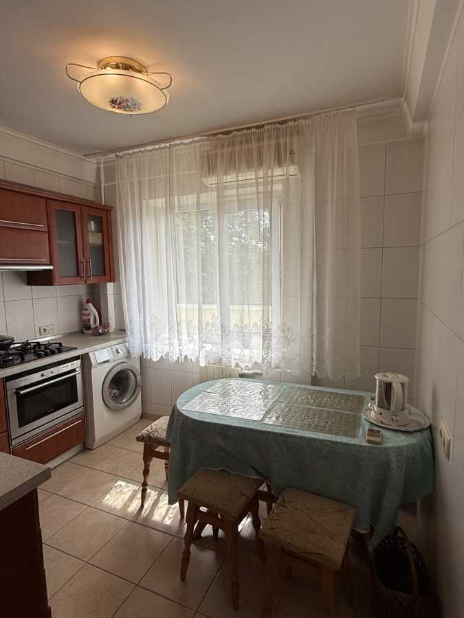 Оренда 3-кімнатної квартири 78 м², Шулявська вул., 15/23