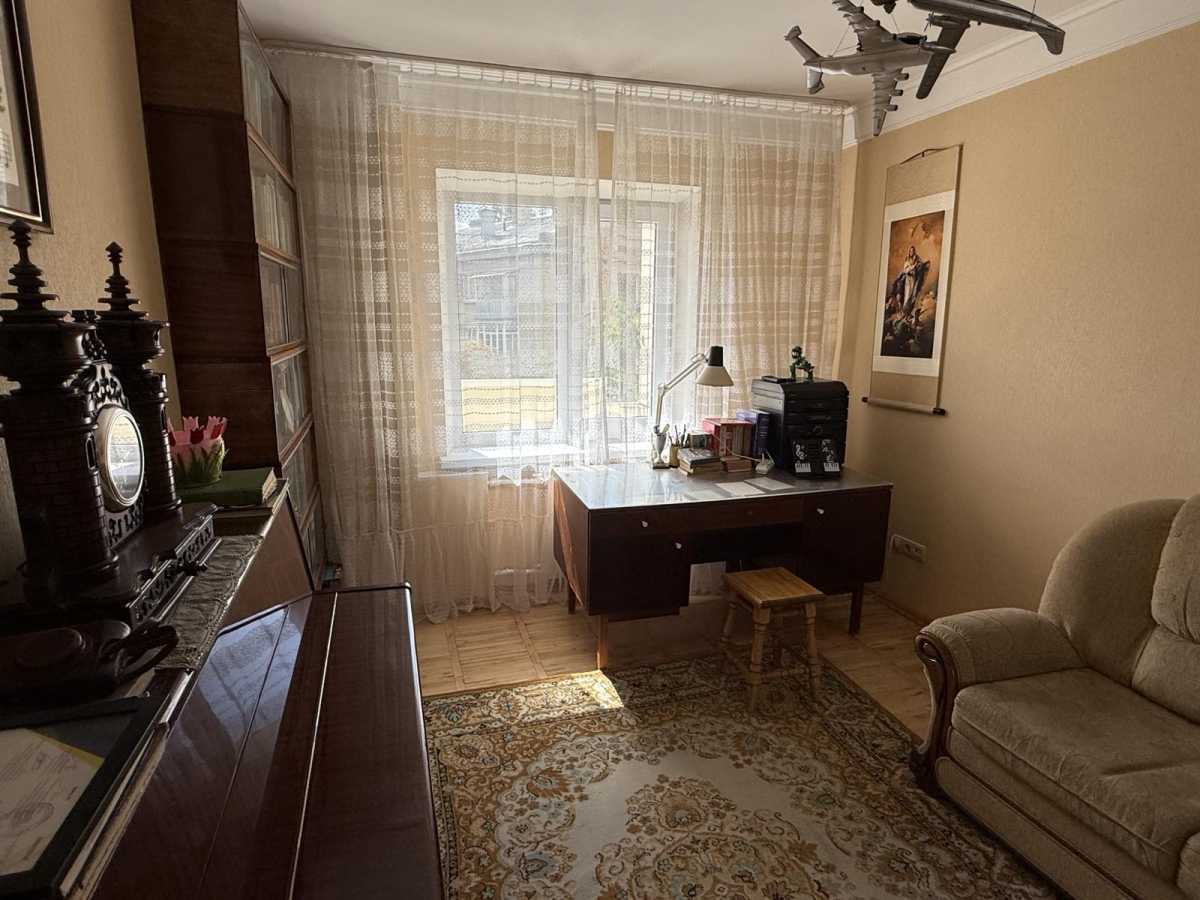 Оренда 3-кімнатної квартири 78 м², Шулявська вул., 15/23