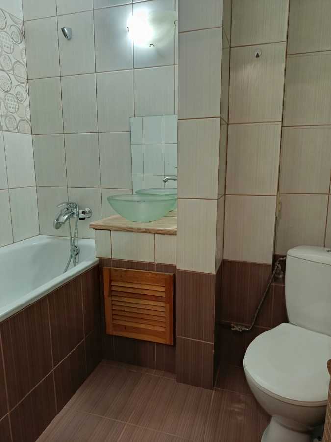 Аренда 3-комнатной квартиры 58 м², Днепровская наб., 7А