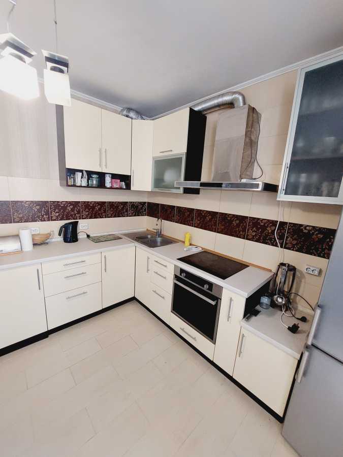 Аренда 1-комнатной квартиры 50 м², Степана Ковнира ул., Рудницкого, 3/7