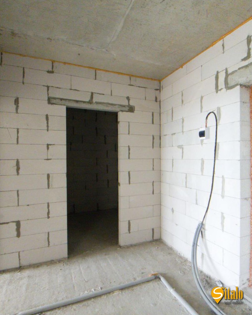 Продаж 1-кімнатної квартири 50 м², Центральна вул., 21А