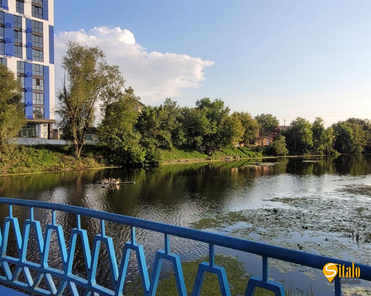 Продаж 1-кімнатної квартири 50 м², Центральна вул., 21А