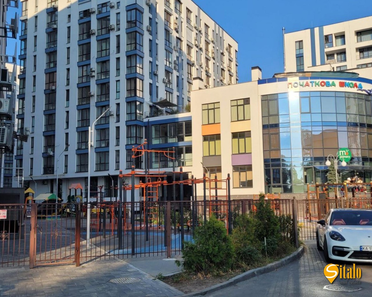 Продаж 1-кімнатної квартири 50 м², Центральна вул., 21А