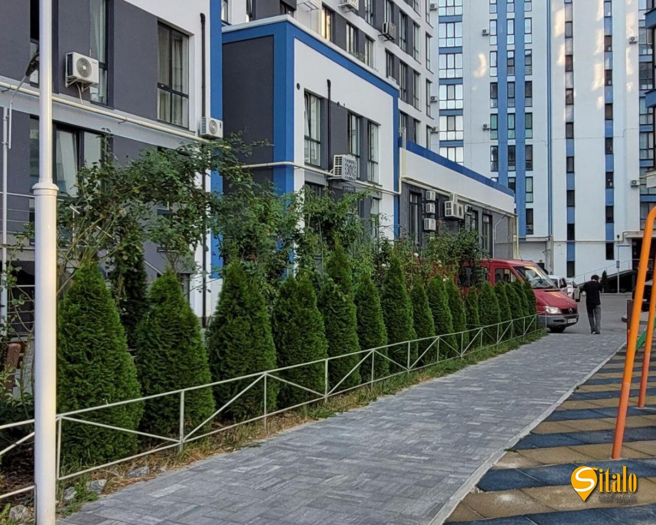 Продаж 1-кімнатної квартири 50 м², Центральна вул., 21А