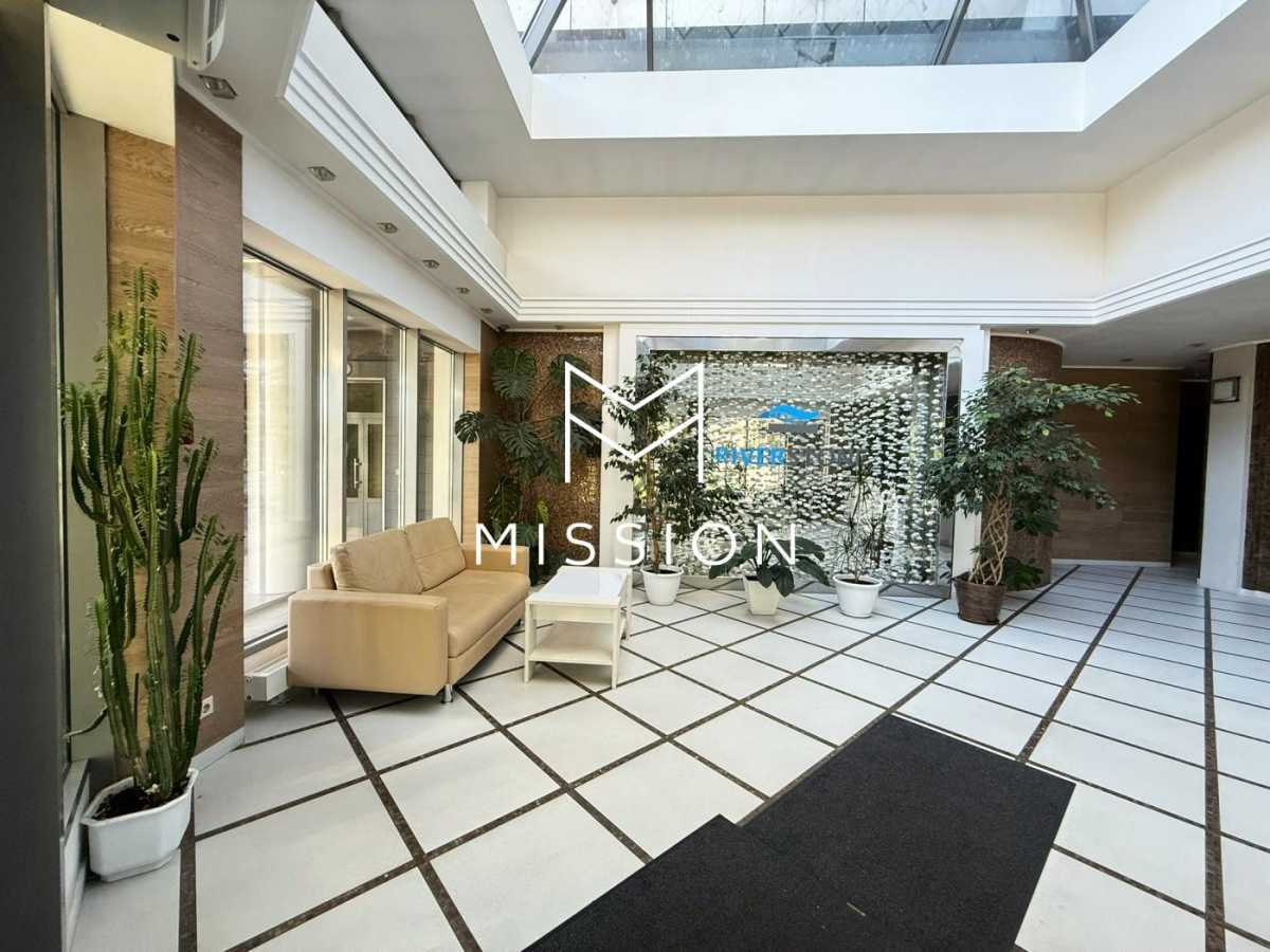Аренда 2-комнатной квартиры 85 м², Днепровская наб., 14