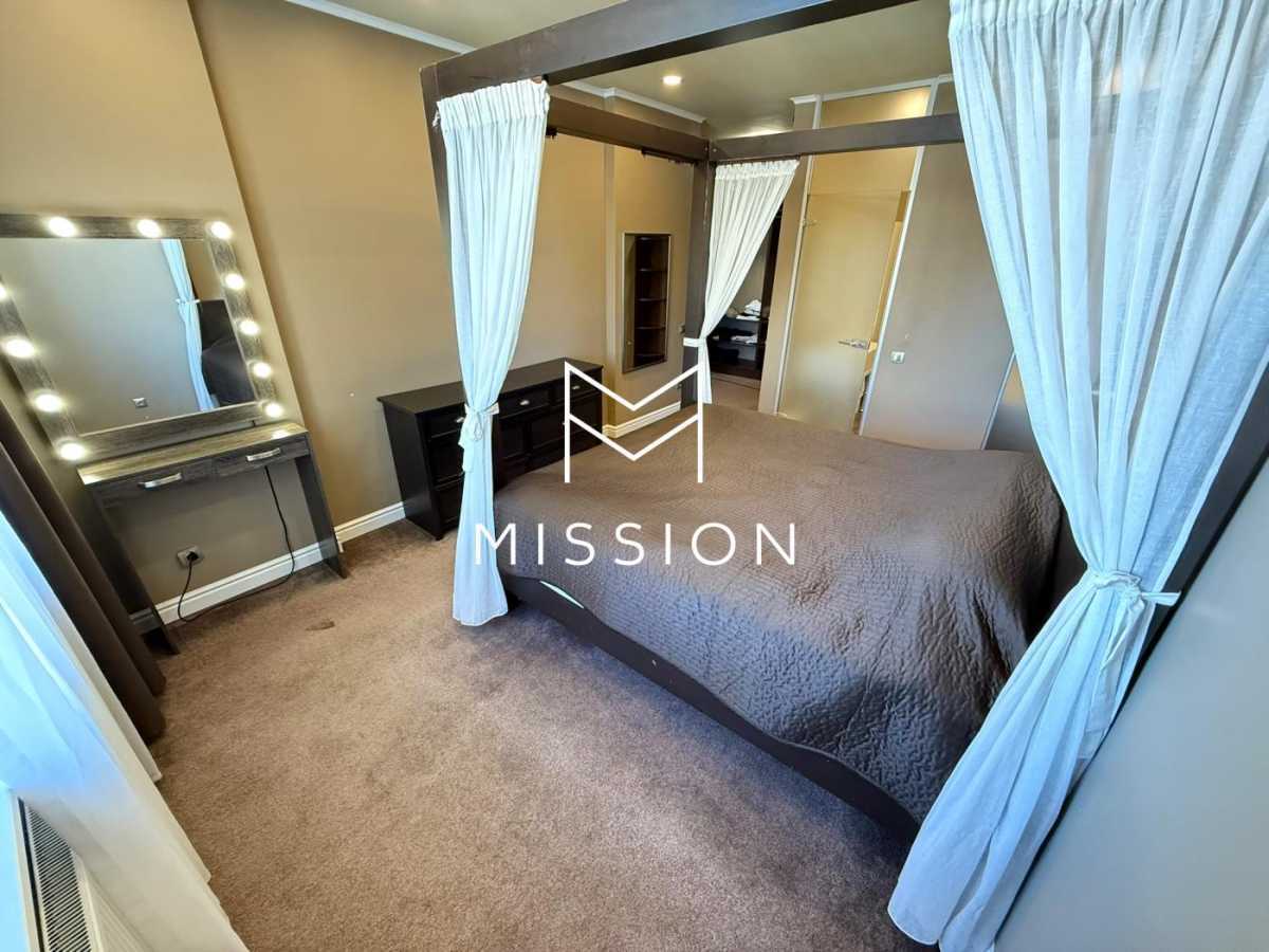 Аренда 2-комнатной квартиры 85 м², Днепровская наб., 14
