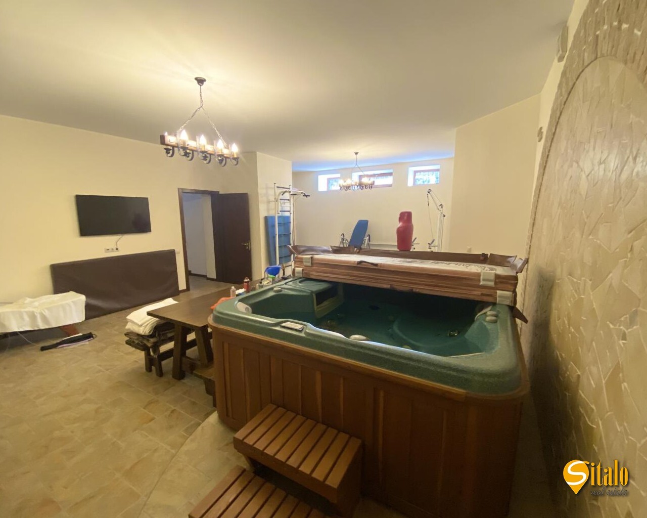 Продажа дома 241 м²