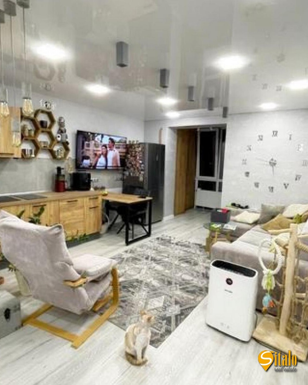 Продажа 2-комнатной квартиры 60 м²
