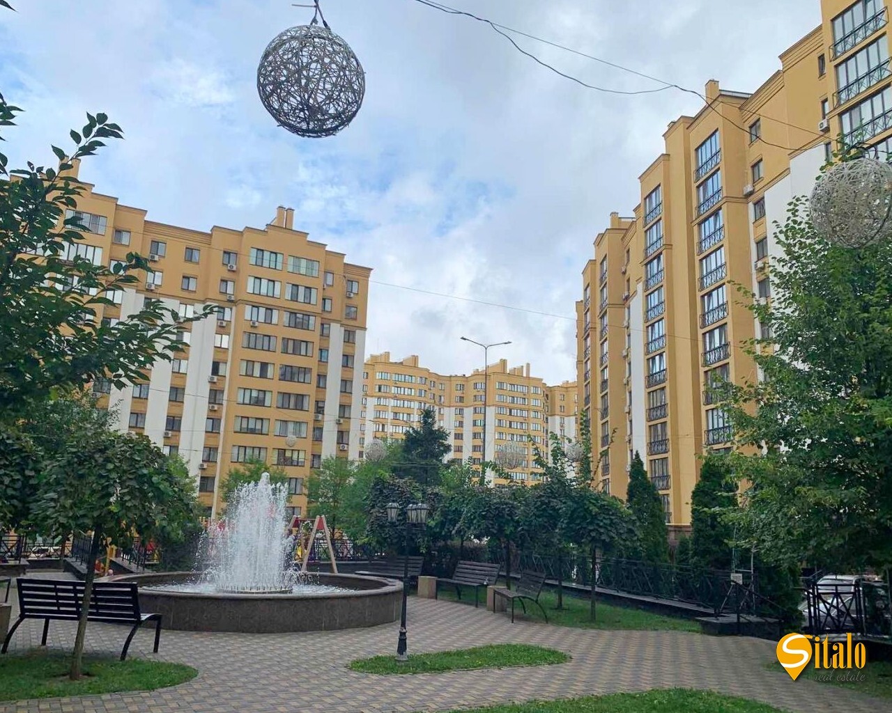 Продажа 2-комнатной квартиры 60 м²