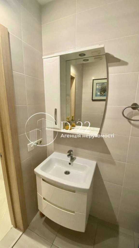 Продажа 1-комнатной квартиры 52 м², Богдана Хмельницкого ул., 11