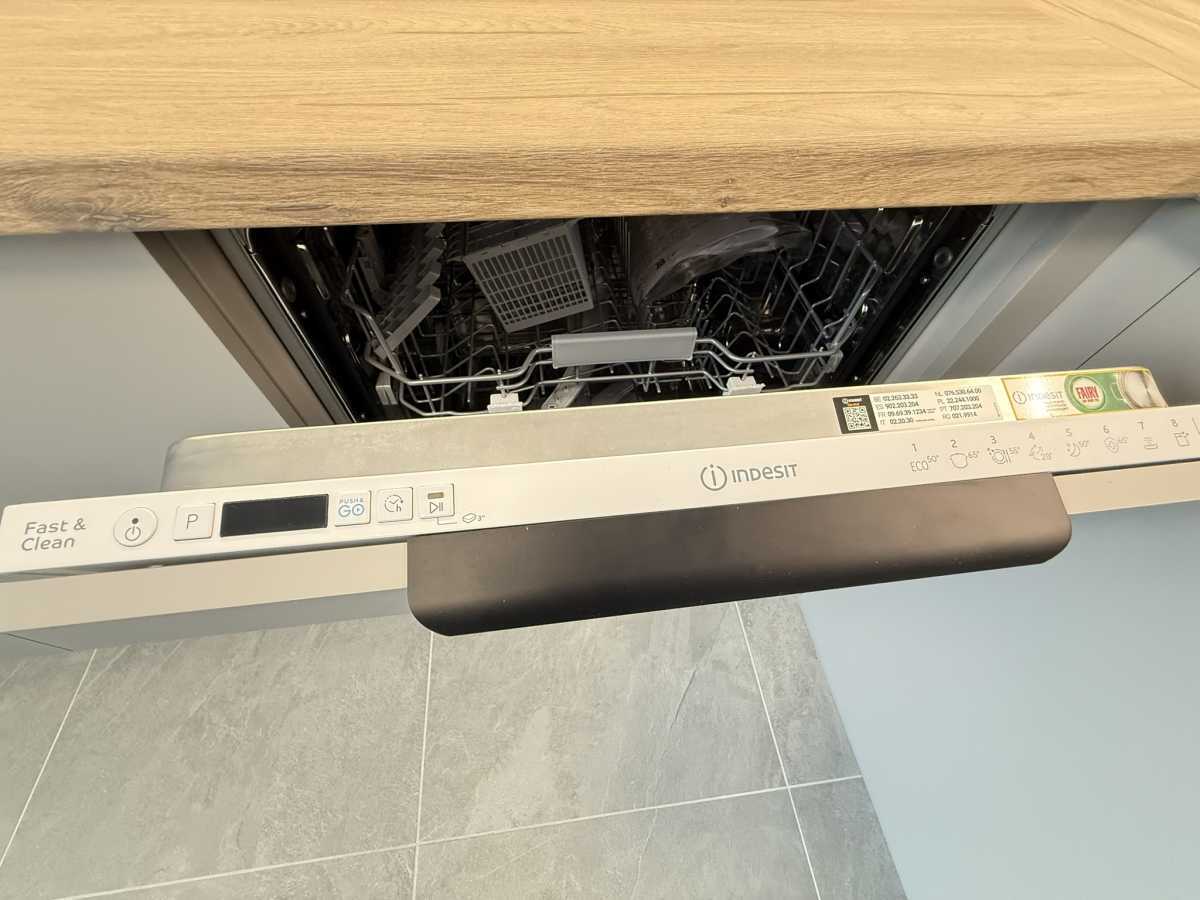 Оренда 1-кімнатної квартири 43 м², Воскресенська вул., 2В