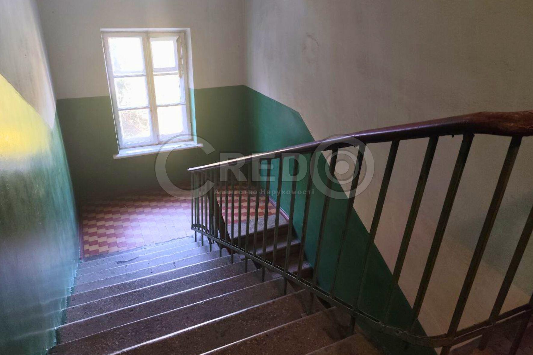 Продажа 2-комнатной квартиры 48.7 м², Южный просп.