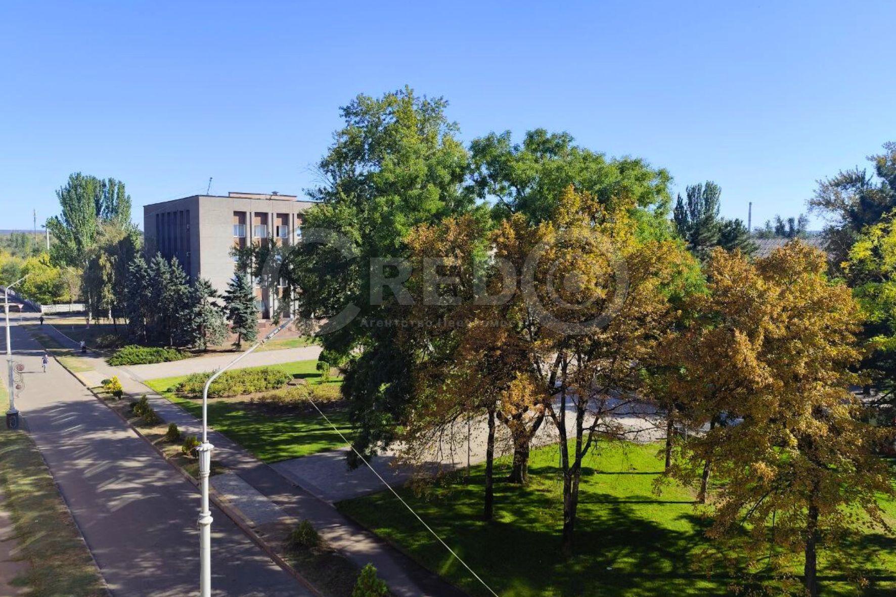 Продажа 2-комнатной квартиры 48.7 м², Южный просп.