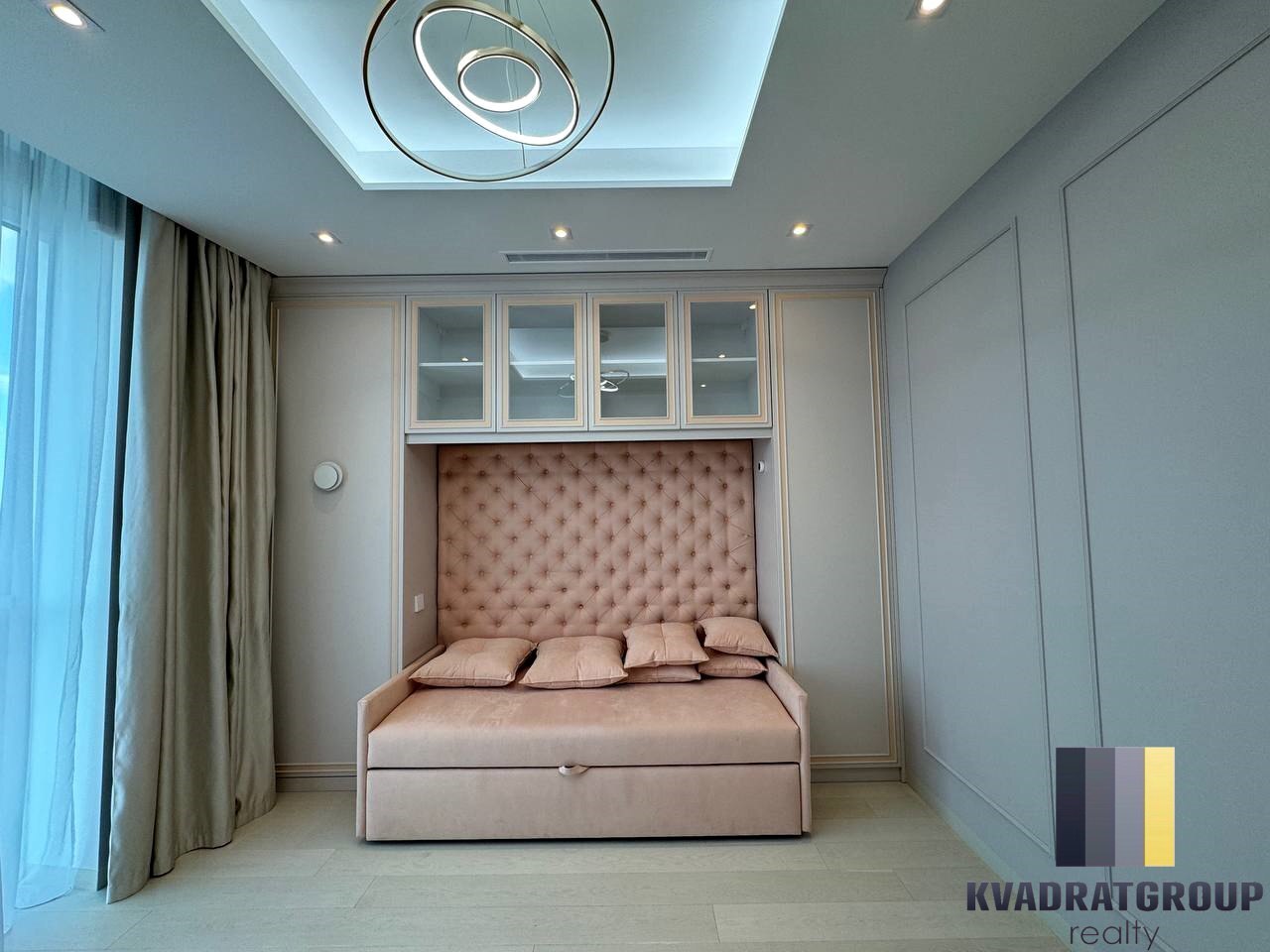 Аренда 3-комнатной квартиры 120 м², Симферопольская ул.