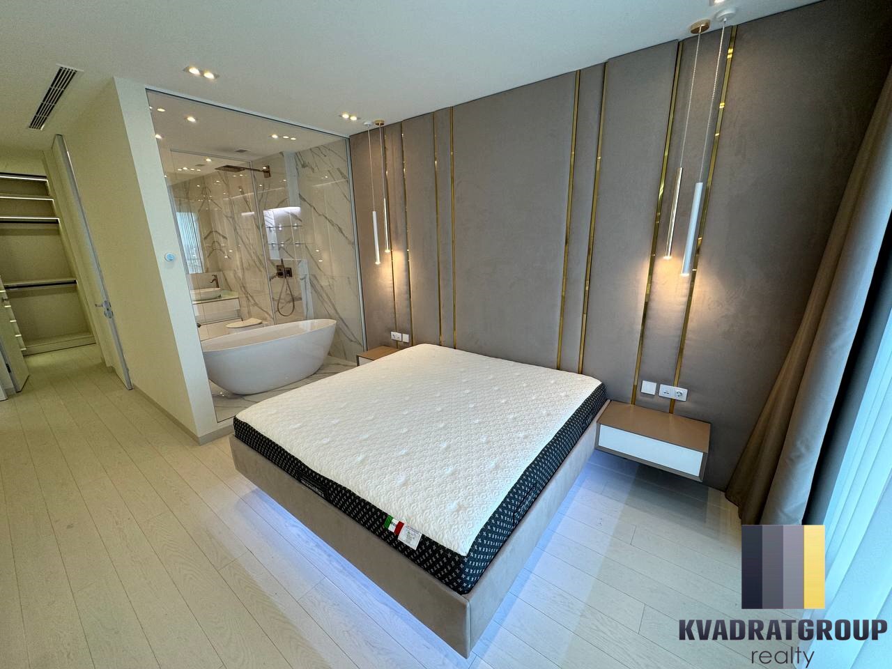 Аренда 3-комнатной квартиры 120 м², Симферопольская ул.