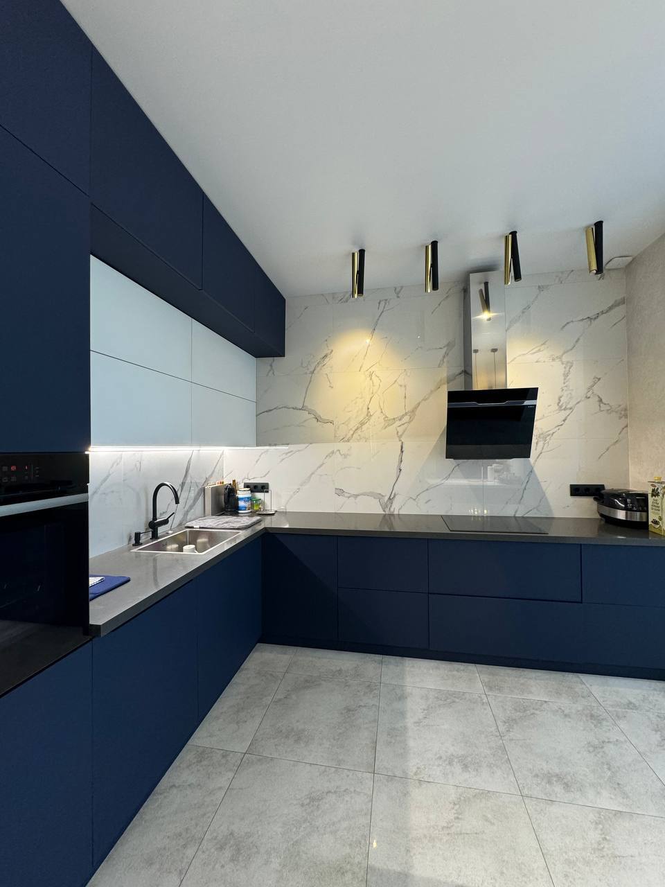 Продажа 3-комнатной квартиры 140 м², Пушкина просп.
