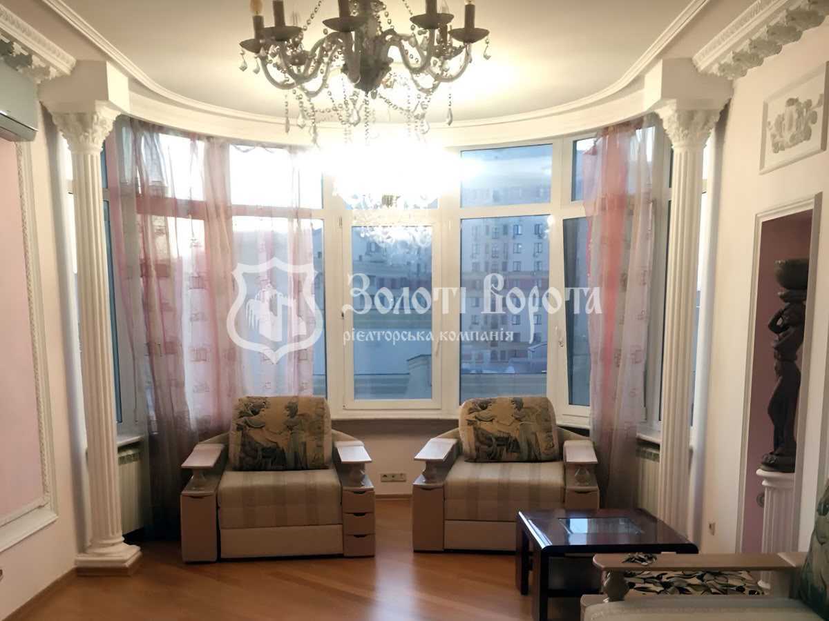 Продажа 3-комнатной квартиры 105 м², Дмитриевская ул., 69