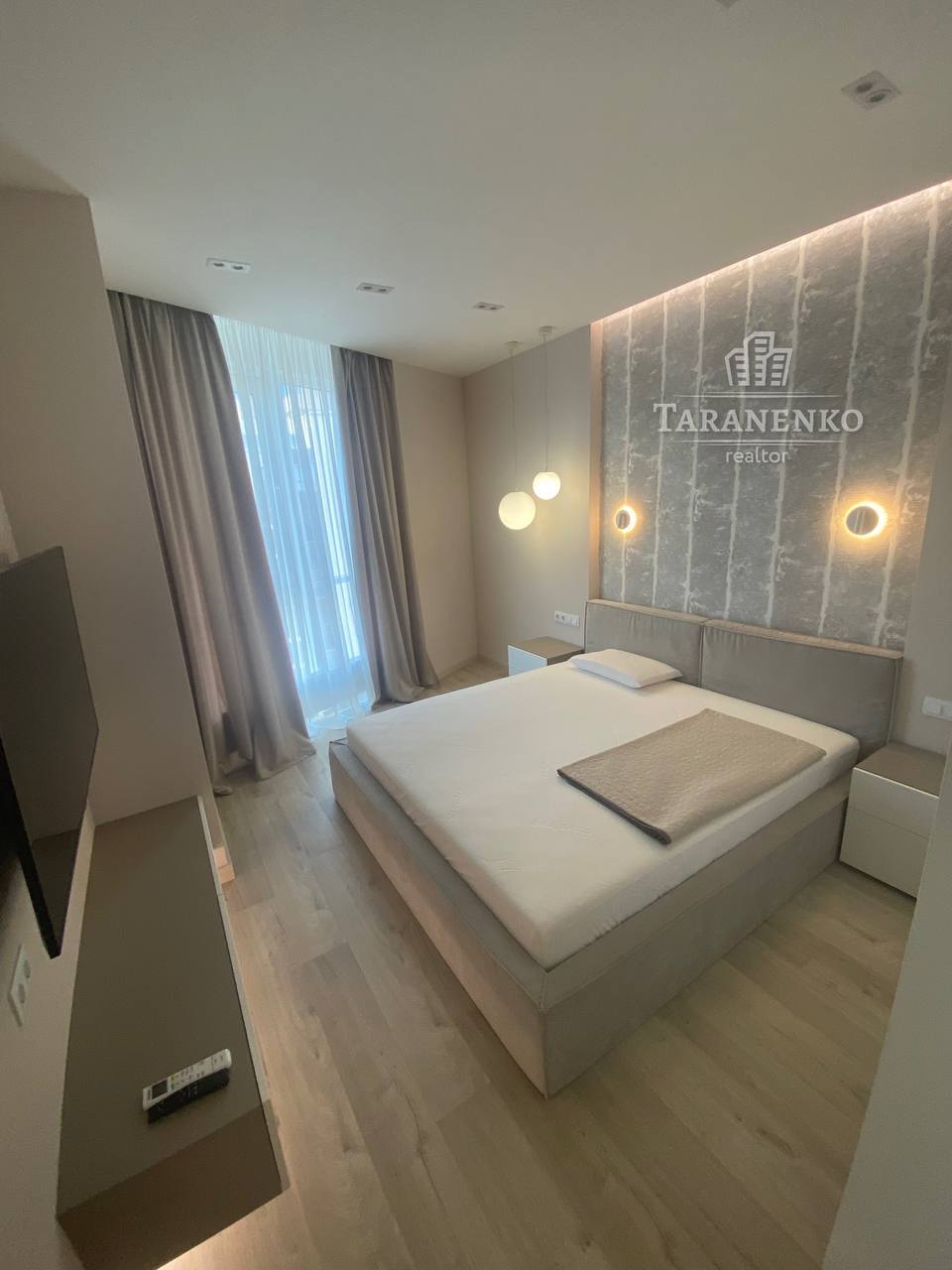 Аренда 2-комнатной квартиры 82 м², Симферопольская ул.