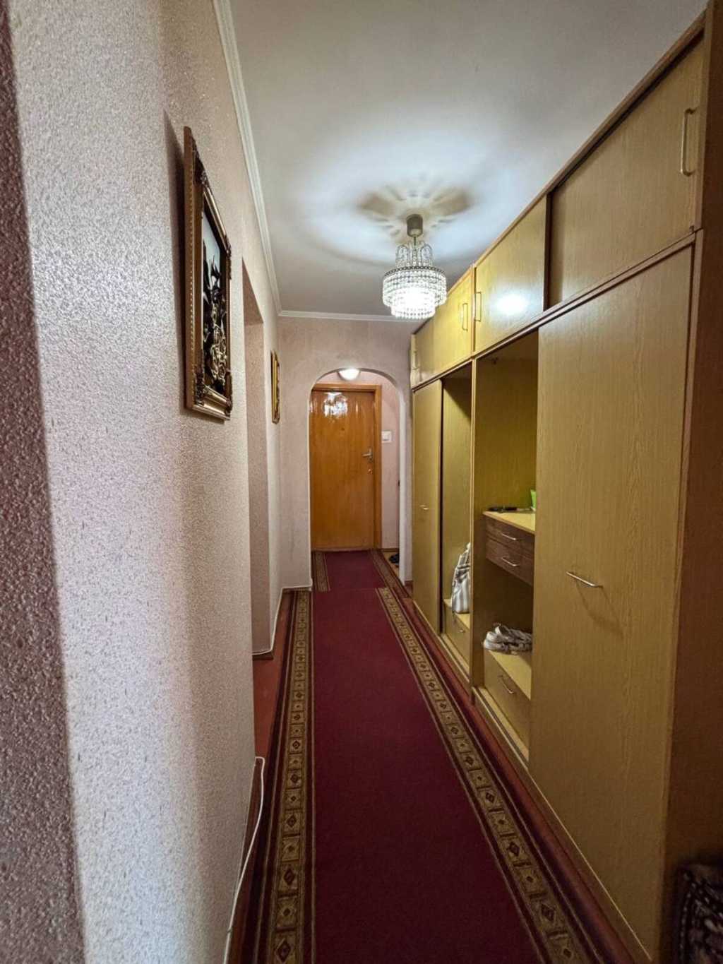 Продажа 2-комнатной квартиры 47 м², Мира просп.