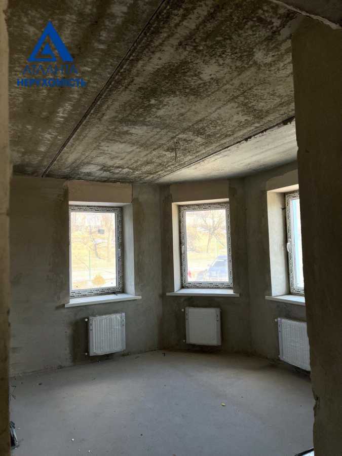 Продажа 3-комнатной квартиры 85 м², Глушец ул., 40