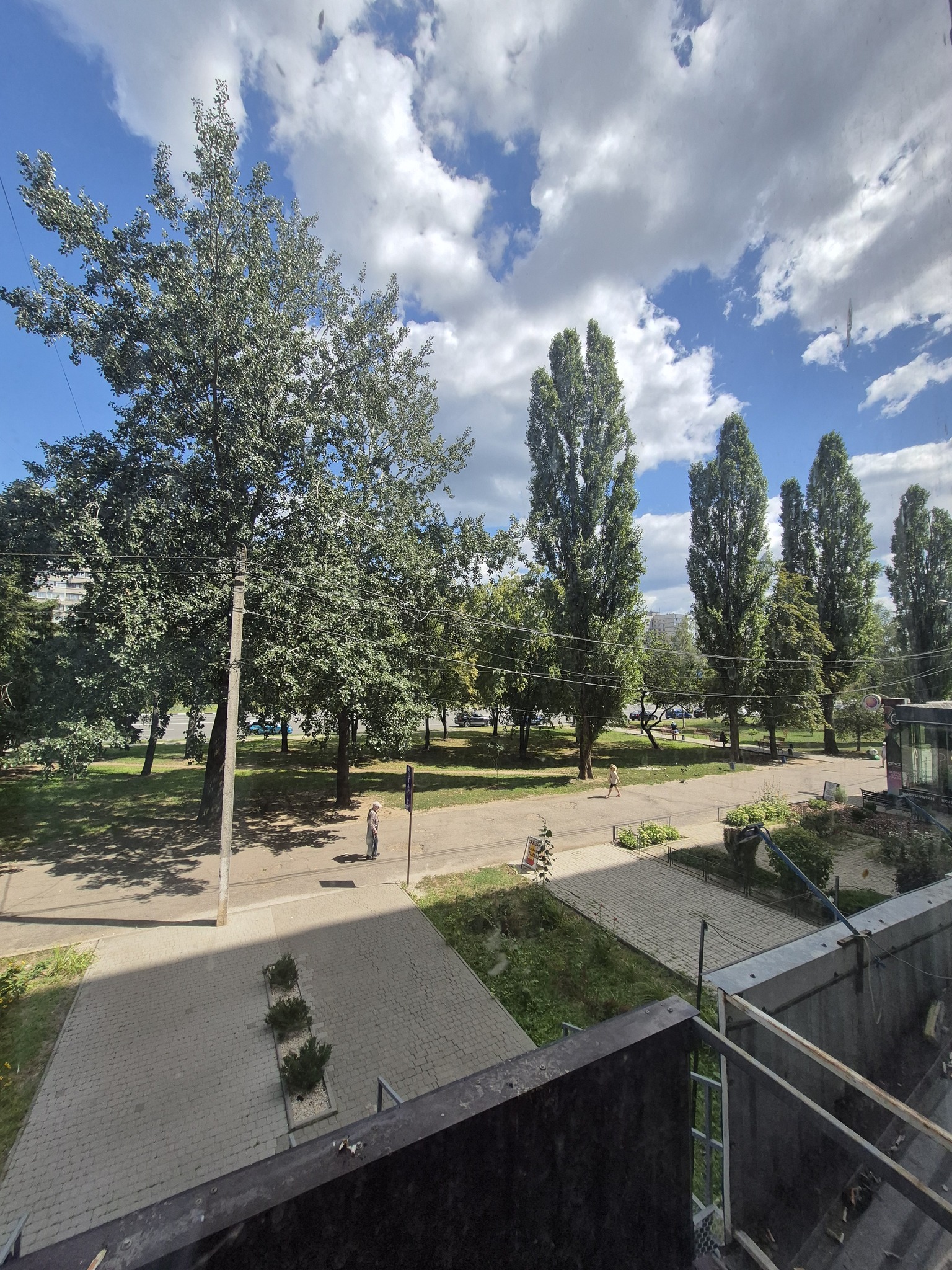 Продажа 3-комнатной квартиры 66 м², Людвига Свободы просп., 35