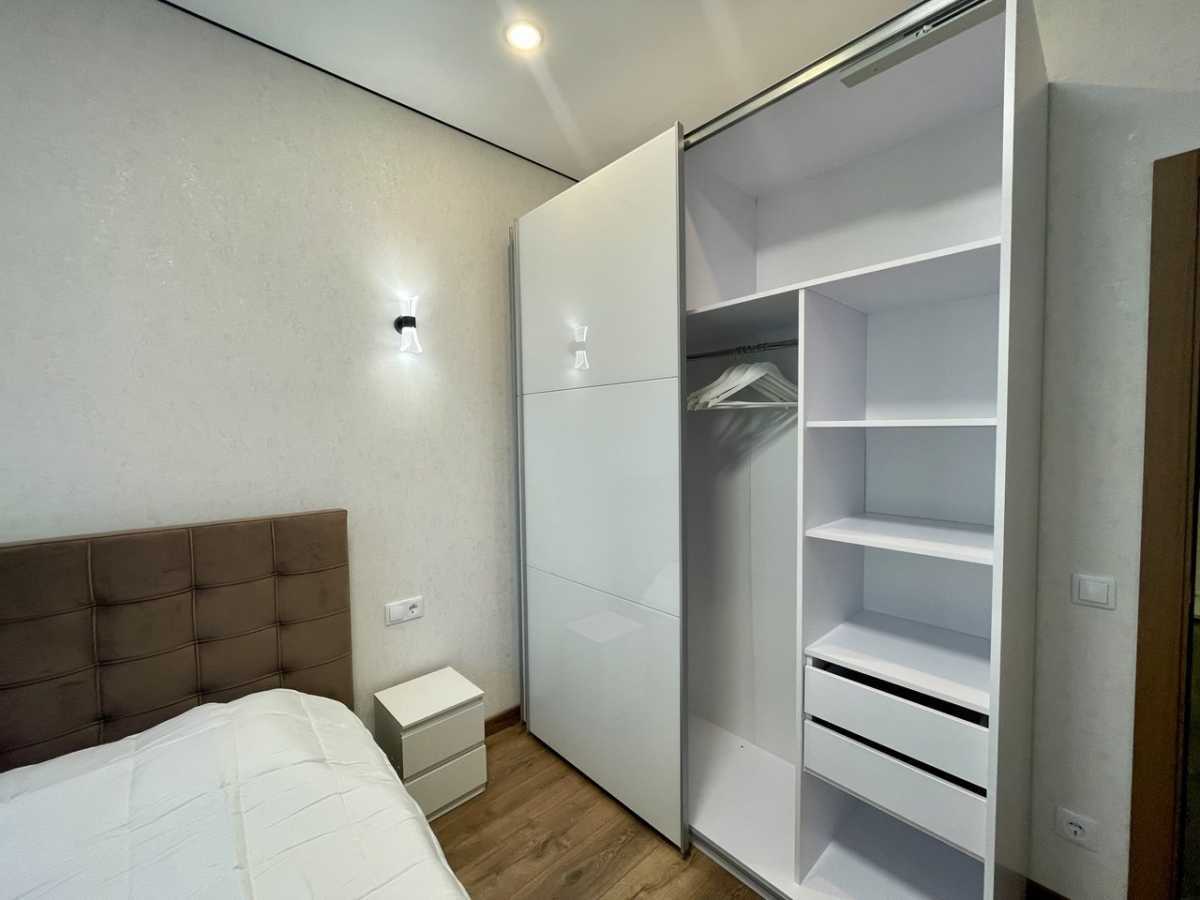 Аренда 2-комнатной квартиры 45 м², Сімї Хохлових, 12