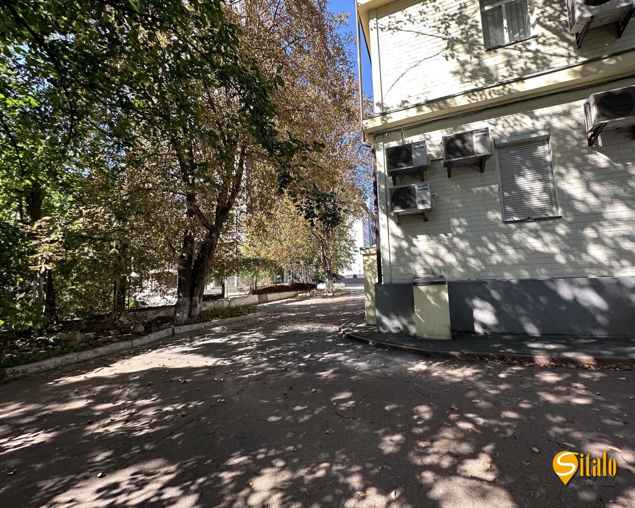 Продаж ділянки під індивідуальне житлове будівництво 16.85 соток, Бульварно-Кудрявська вул.