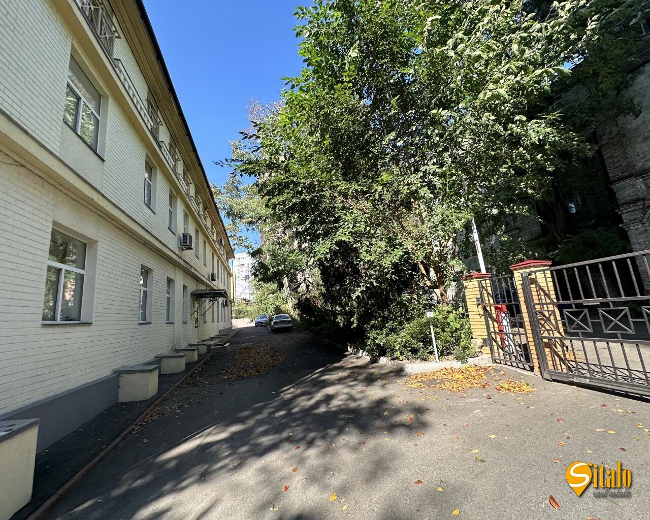Продаж ділянки під індивідуальне житлове будівництво 16.85 соток, Бульварно-Кудрявська вул.