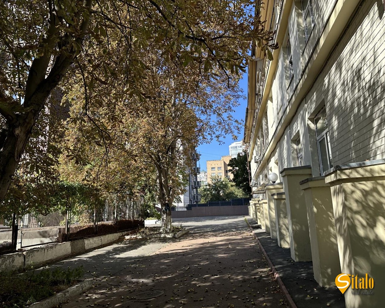 Продаж ділянки під індивідуальне житлове будівництво 16.85 соток, Бульварно-Кудрявська вул.
