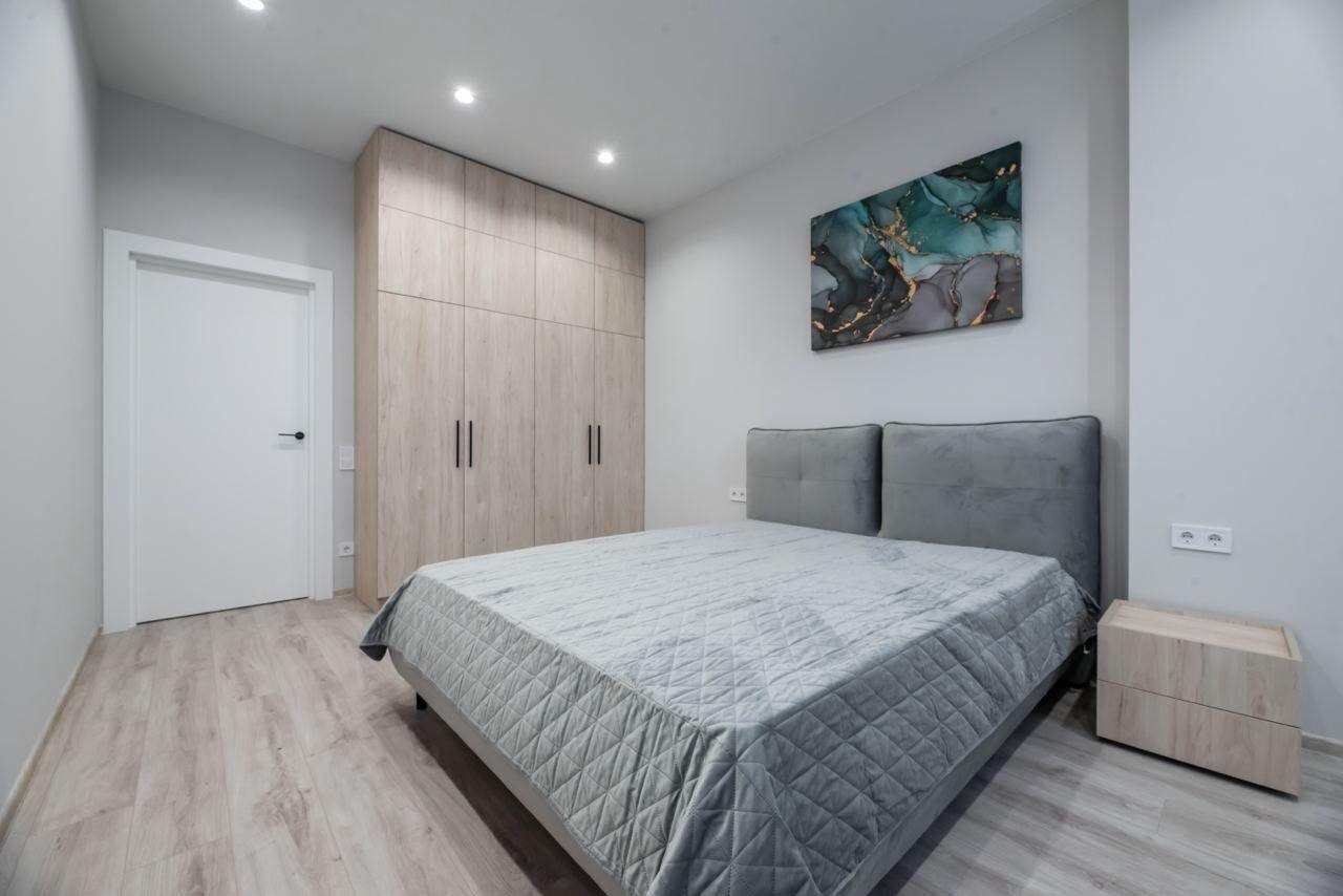 Аренда 1-комнатной квартиры 53 м², Победы просп., 11