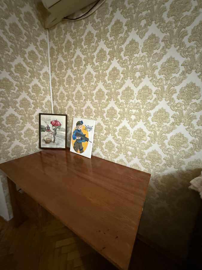 Продажа 3-комнатной квартиры 50 м², Строителей ул., 8