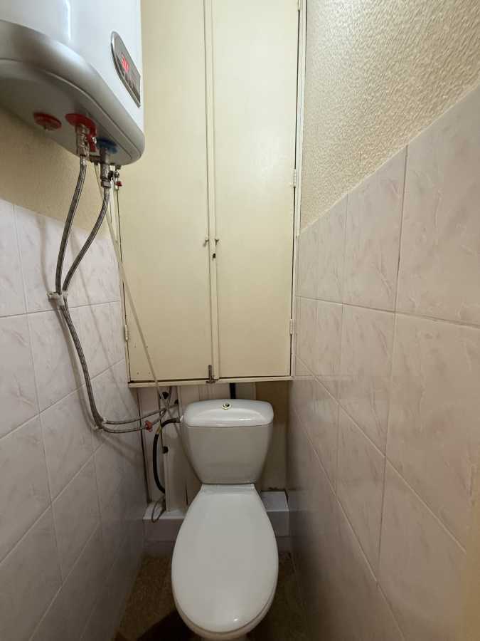 Продажа 3-комнатной квартиры 50 м², Строителей ул., 8
