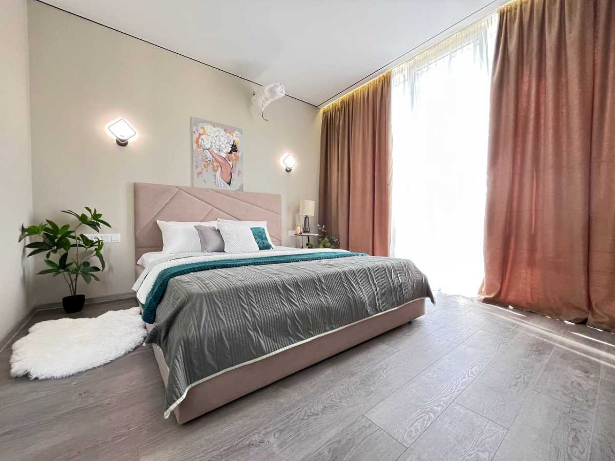 Продажа 1-комнатной квартиры 43 м², Гідності