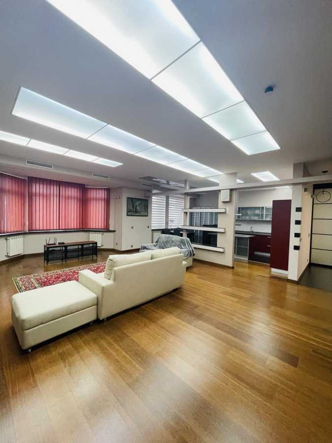 Аренда 3-комнатной квартиры 196 м², Панаса Мирного ул., 12