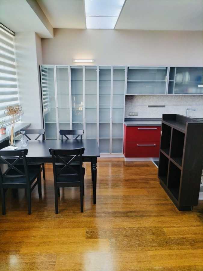 Аренда 3-комнатной квартиры 196 м², Панаса Мирного ул., 12