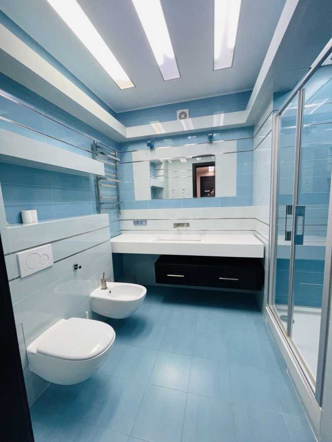 Аренда 3-комнатной квартиры 196 м², Панаса Мирного ул., 12