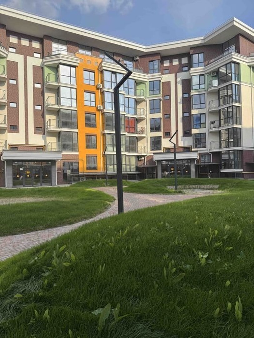 Продажа 2-комнатной квартиры 75 м², Радистов ул.