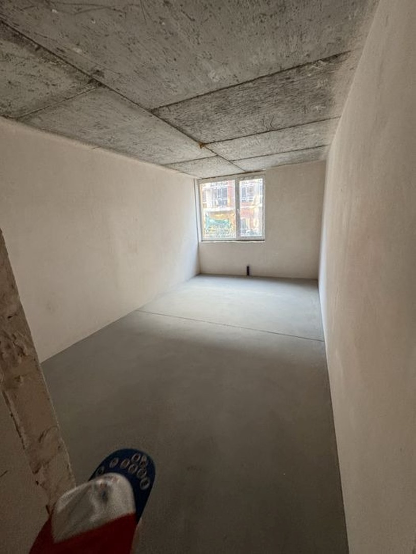 Продажа 2-комнатной квартиры 75 м², Радистов ул.