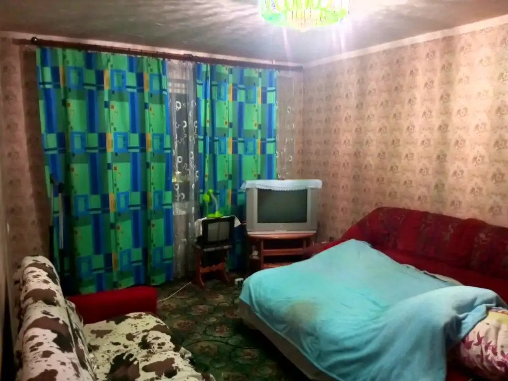 Продаж 2-кімнатної квартири 55 м², Героїв просп., 37