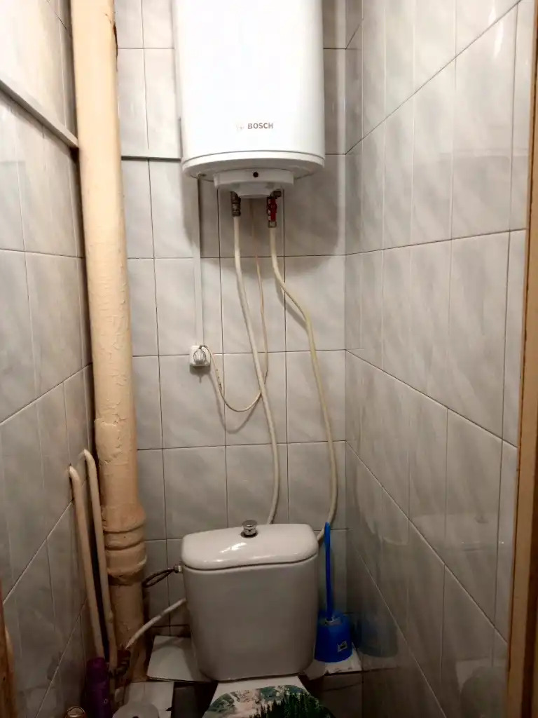 Продаж 2-кімнатної квартири 55 м², Героїв просп., 37