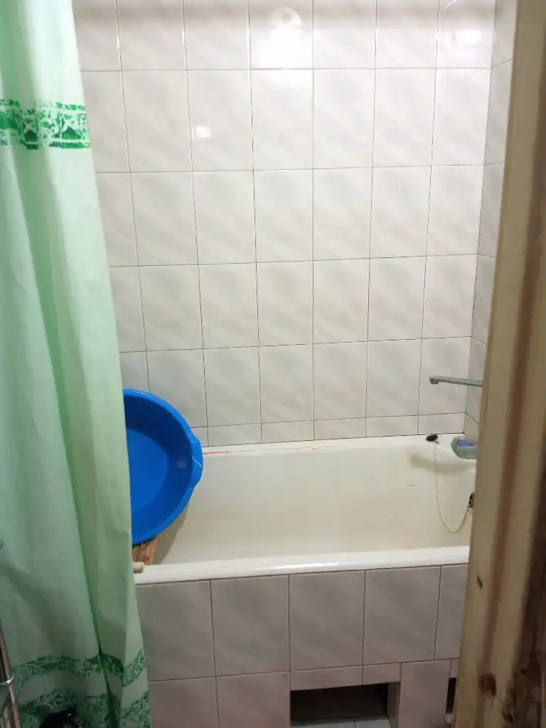 Продаж 2-кімнатної квартири 55 м², Героїв просп., 37