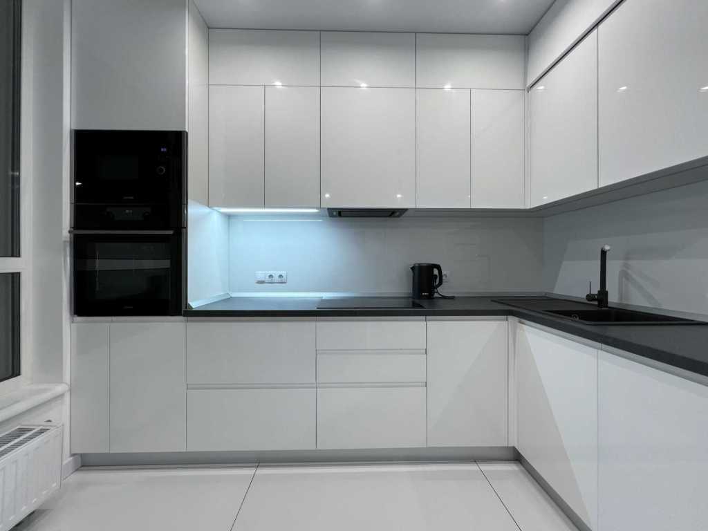 Аренда 1-комнатной квартиры 42 м², Семьи Кристеров ул., 20а