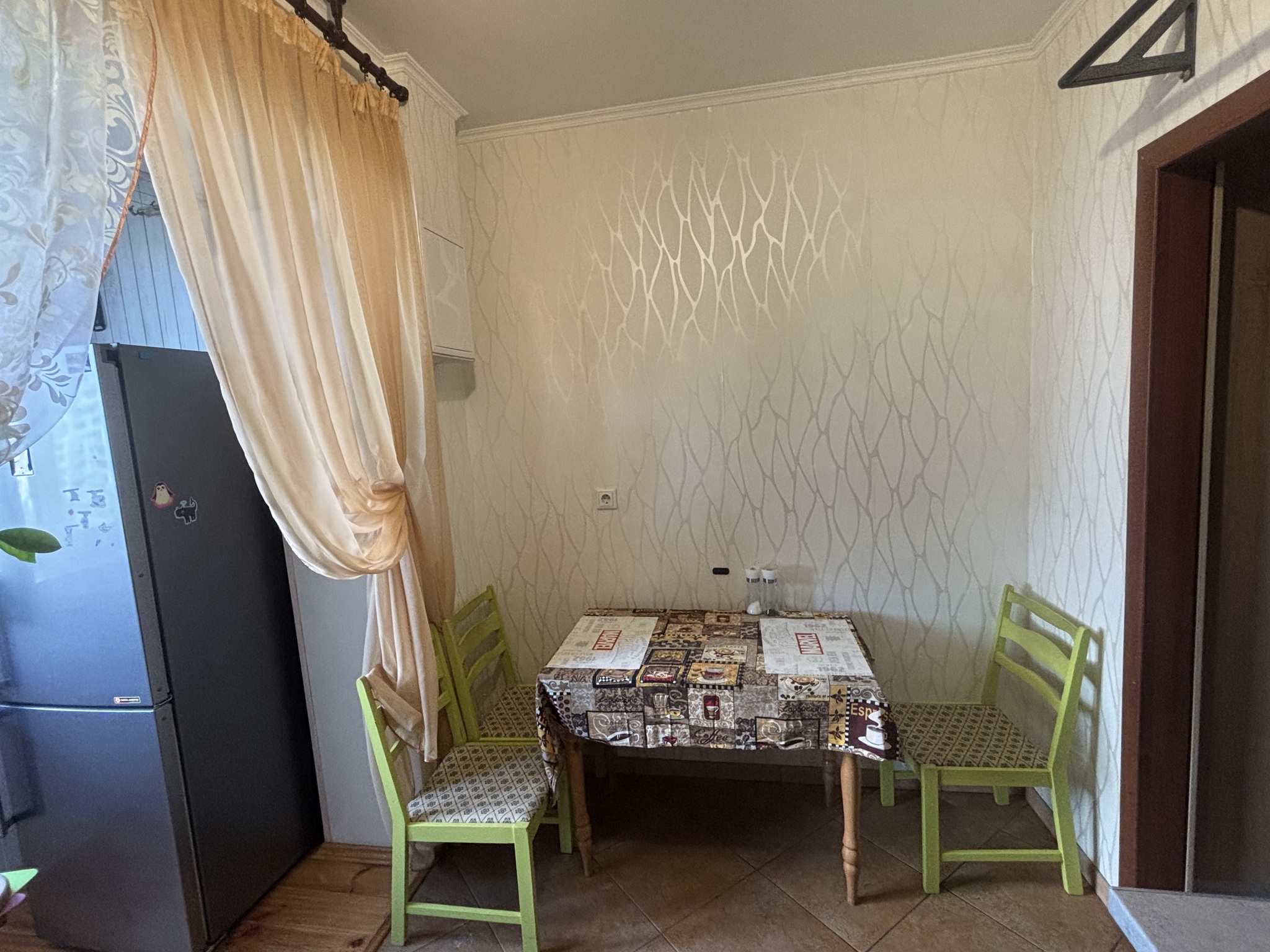 1-комнатная квартира посуточно 36 м², Ларисы Руденко ул., 8
