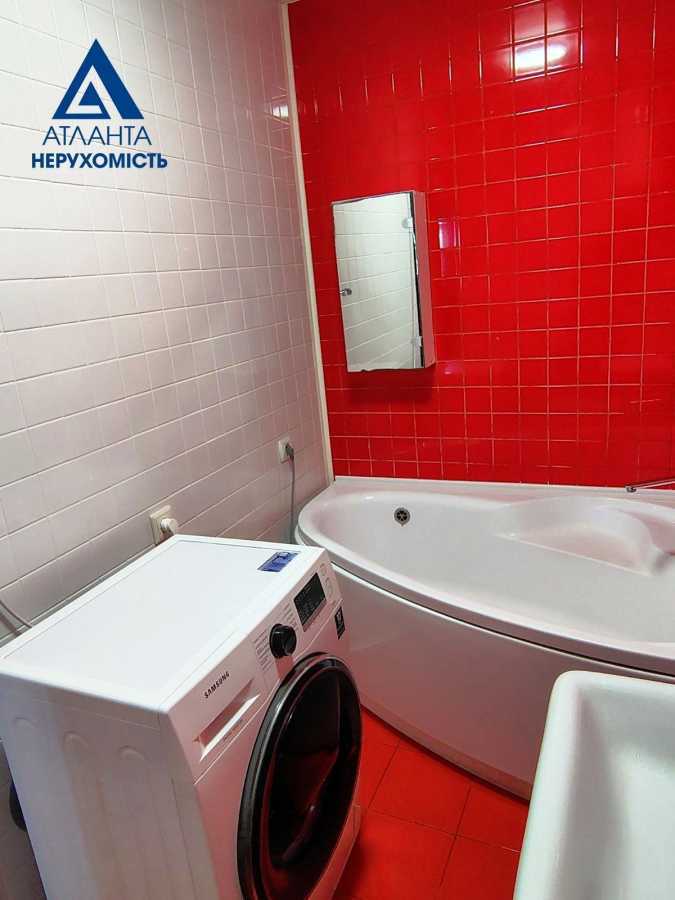 Продажа 3-комнатной квартиры 59 м², Гетмана Сагайдачного ул., 20